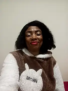 Snapshot of SEXYMOANSXX chatting on November 7, 5:01 am SEXYMOANSXX online show from November 7, 5:01 am