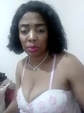 SEXYMOANSXX online show from October 6, 5:08 am
