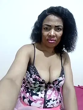 SEXYMOANSXX online show from September 20, 5:40 pm