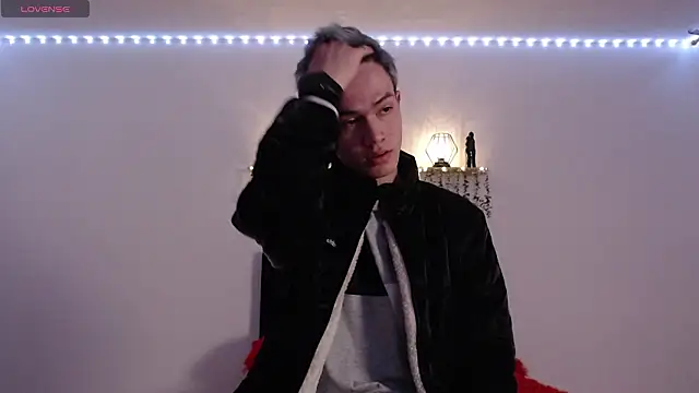 nicktorn online show from March 24, 12:38 pm