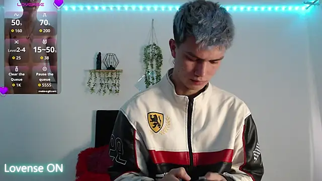 nicktorn online show from April 14, 1:38 pm