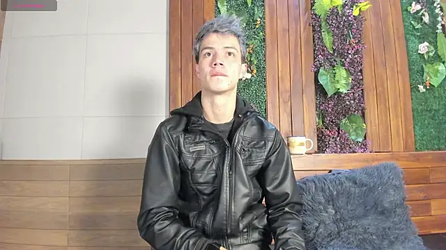 nicktorn online show from March 22, 12:18 pm