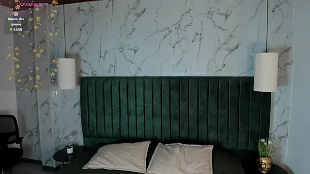 Snapshot of nicktorn chatting on January 12, 11:50 am nicktorn online show from January 12, 11:50 am