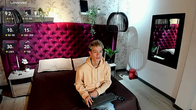 nicktorn online show from November 15, 12:09 pm