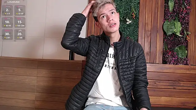 nicktorn online show from November 11, 12:11 pm