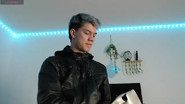 nicktorn online show from May 22, 2:04 pm