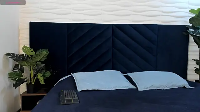 nicktorn online show from December 1, 12:06 pm