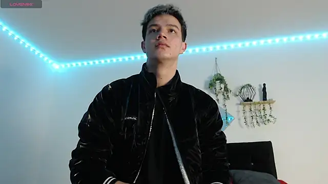 nicktorn online show from May 19, 2:13 pm