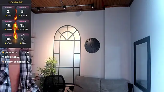 nicktorn online show from October 31, 12:24 pm