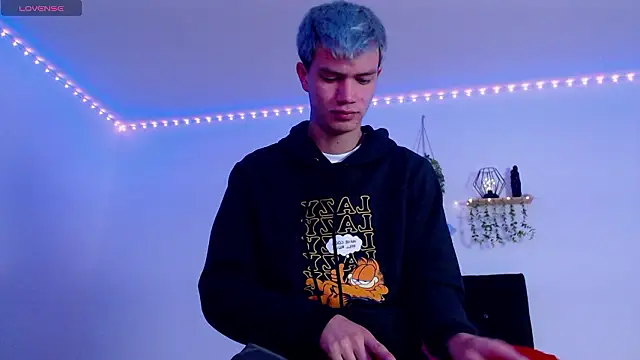 nicktorn online show from March 28, 12:39 pm