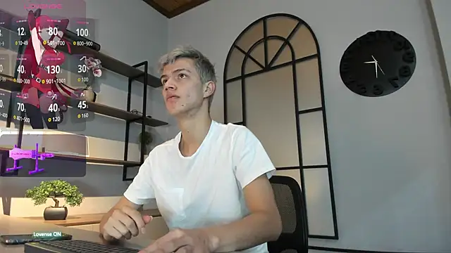 nicktorn online show from October 22, 12:04 pm