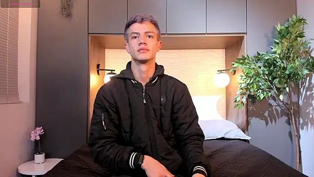 Snapshot of nicktorn chatting on February 20, 12:07 pm nicktorn online show from February 20, 12:07 pm