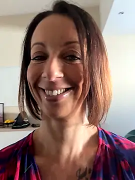 spycyfanny online show from November 13, 8:40 am