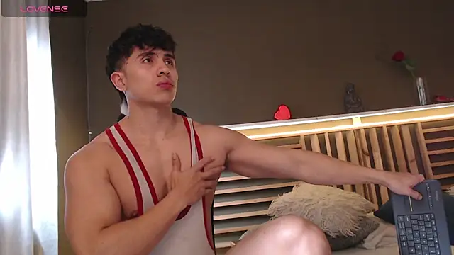 PaulEvens online show from November 30, 7:58 pm