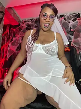 Snapshot of aranzzalatin chatting on October 31, 12:13 pm aranzzalatin online show from October 31, 12:13 pm