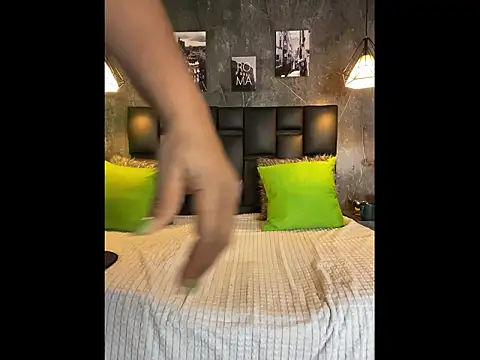 aranzzalatin online show from March 4, 11:29 am