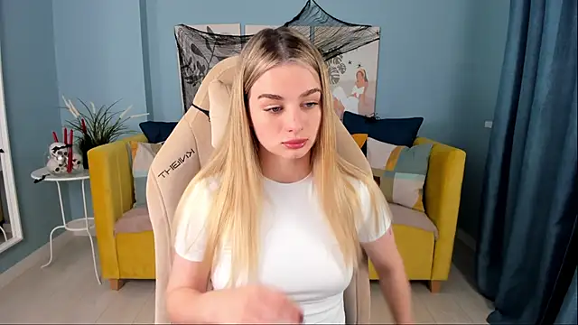 SweetyLicky online show from October 27, 4:08 pm