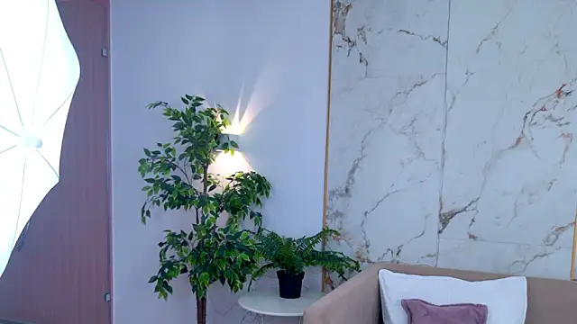 SweetyLicky online show from March 27, 5:25 pm