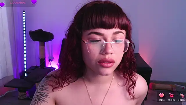 Snapshot of marsearth22_ chatting on October 21, 7:02 pm marsearth22 online show from October 21, 7:02 pm