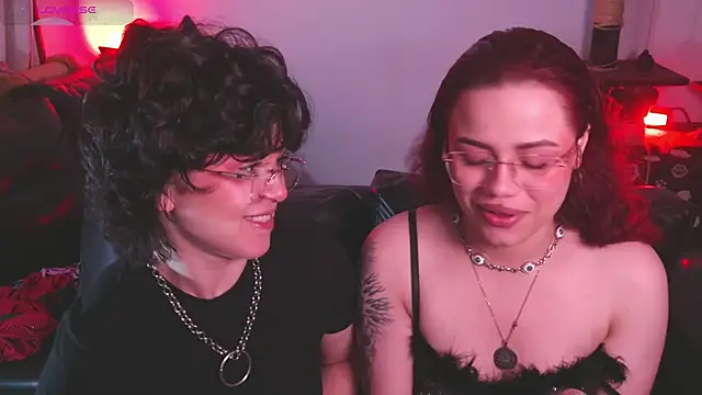 marsearth22  online show from December 23, 1:49 am