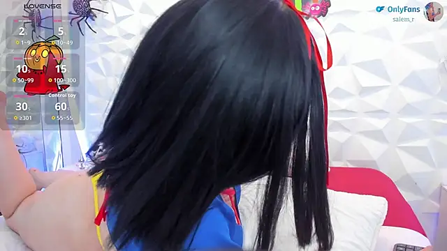 salem cute online show from October 25, 2:33 am