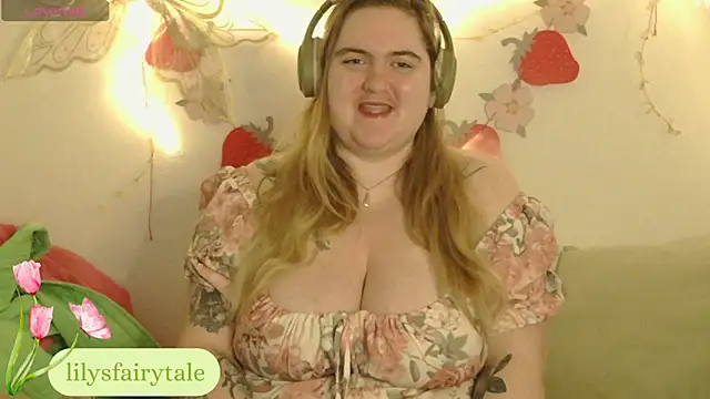 lilysfairytale online show from February 2, 11:42 am