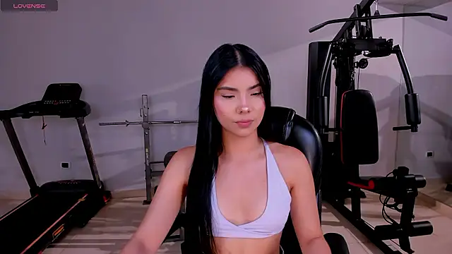 MiaLaurence online show from March 21, 6:56 pm