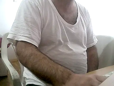 Snapshot of gerek27 chatting on November 28, 1:55 pm gerek27 online show from November 28, 1:55 pm