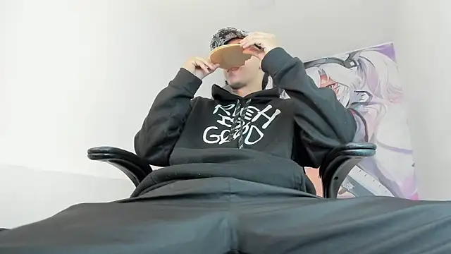 Snapshot of Fran_Boy chatting on November 21, 4:22 am Fran Boy online show from November 21, 4:22 am