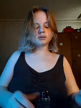 Snapshot of SlipperSherry chatting on October 6, 10:05 am SlipperSherry online show from October 6, 10:05 am