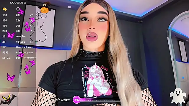 Valeriasmiithh online show from October 31, 8:38 pm