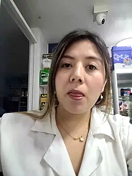 Sophie del Castillo online show from November 16, 9:41 pm