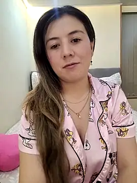 Sophie del Castillo online show from May 30, 4:52 am