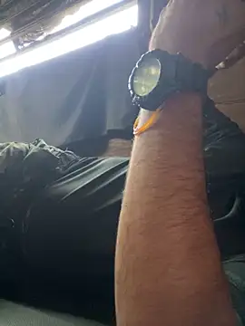 Snapshot of Alabestia12 chatting on December 4, 11:42 am Alabestia12 online show from December 4, 11:42 am