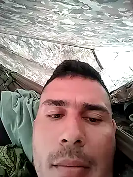 Snapshot of Alabestia12 chatting on November 6, 4:22 pm Alabestia12 online show from November 6, 4:22 pm