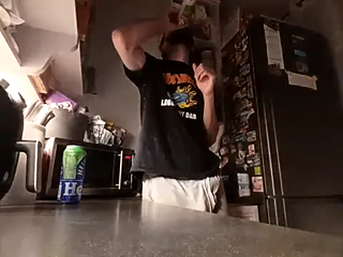 Donowan86 online show from March 3, 10:17 pm