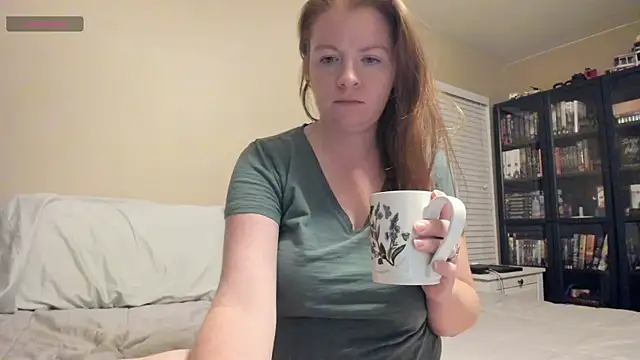 LndsyR90 online show from September 21, 2:06 am