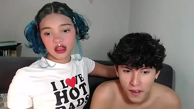 lolaxdavid online show from March 28, 6:36 am