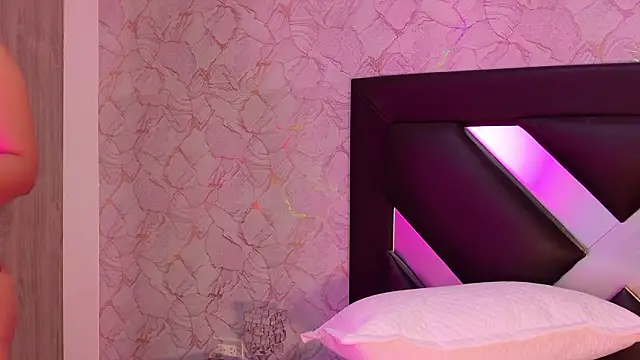 CataRicci online show from March 11, 3:50 pm