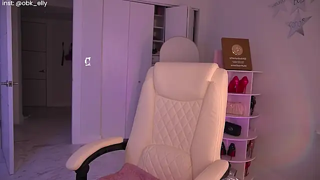 Ohbabykelly online show from April 23, 12:39 am