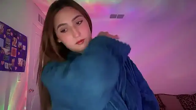 Snapshot of miasecretx chatting on February 27, 5:29 am miasecretx online show from February 27, 5:29 am