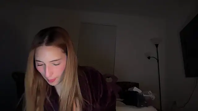 Snapshot of miasecretx chatting on February 9, 9:29 am miasecretx online show from February 9, 9:29 am