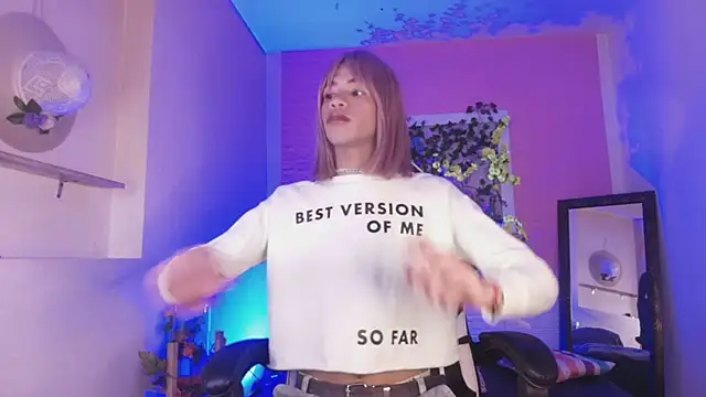 Katy bratz  online show from November 9, 7:51 pm