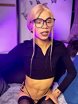 Katy bratz  online show from January 17, 4:38 am