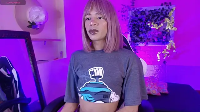 Katy bratz  online show from November 25, 7:58 pm