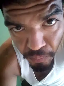 Mikelawrryy24  online show from October 5, 5:36 pm