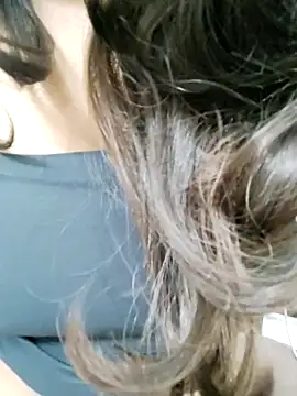 Snapshot of Kayna_Rawat chatting on November 7, 10:42 am Kayna Rawat online show from November 7, 10:42 am