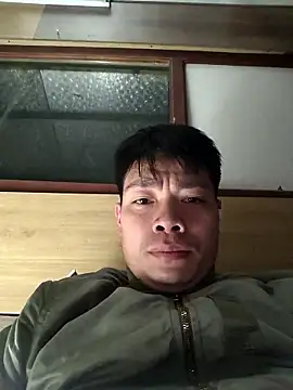 PhongTranHN1 online show from January 11, 4:47 pm