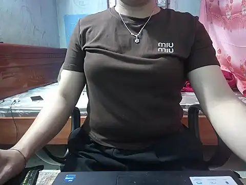 Snapshot of Xue_weng chatting on April 24, 5:42 am Xue weng online show from April 24, 5:42 am