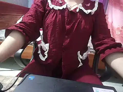 Snapshot of Xue_weng chatting on April 21, 3:29 pm Xue weng online show from April 21, 3:29 pm